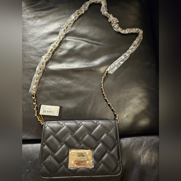 Bebe Stanley Black Crossbody NWT Quilted Vegan leather gold chain strap - Picture 2 of 16